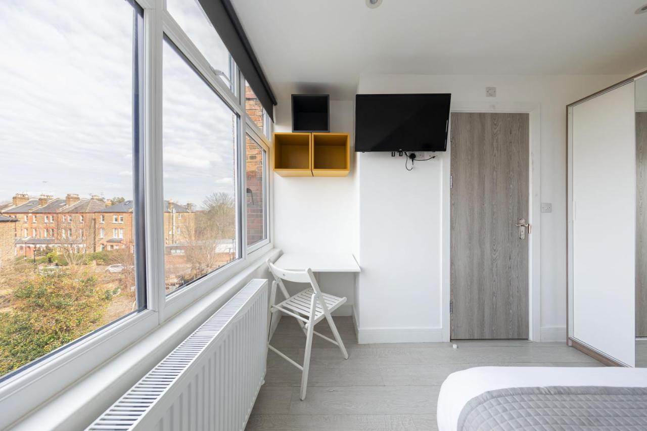 Apartament Cozy With Shared Kitchen And Laundry Area *